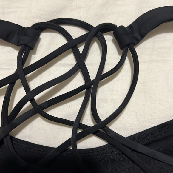 Lululemon straps open back bra- - Picture 6 of 9